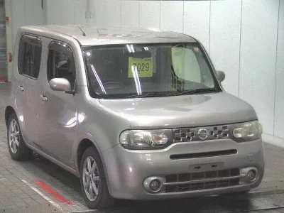 Nissan CUBE  с аукциона в Японии