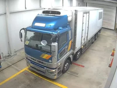 Mitsubishi FUSO TRUCK  с аукциона в Японии