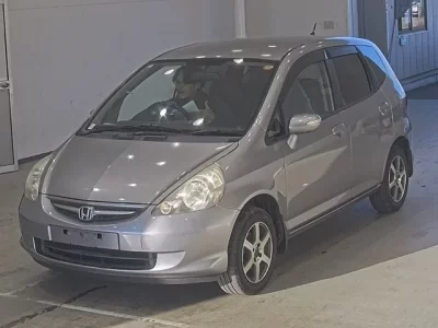 Honda FIT  с аукциона в Японии