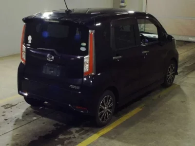 Daihatsu MOVE  с аукциона в Японии