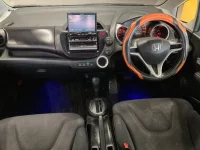 Honda FIT лот № 61 оценка 3.5  с аукциона в Японии 2