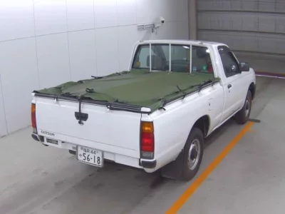 Nissan DATSUN PICKUP