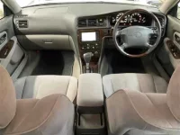 Toyota MARK II лот № 2004 оценка 3.5  с аукциона в Японии 2