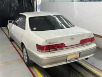 Toyota MARK II лот № 2004 оценка 3.5  с аукциона в Японии 1