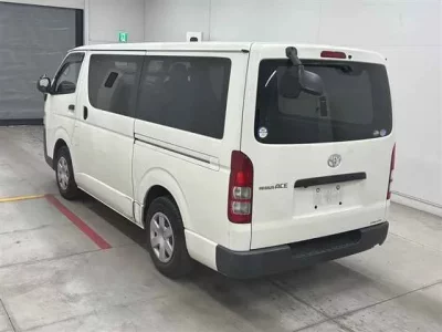 Toyota REGIUS ACE VAN  с аукциона в Японии