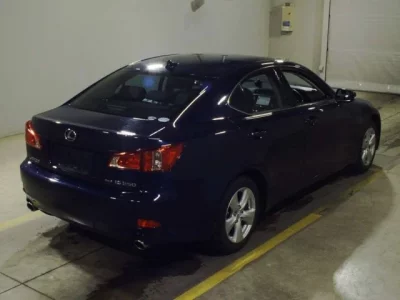 Lexus IS  с аукциона в Японии
