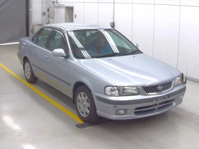 Nissan SUNNY