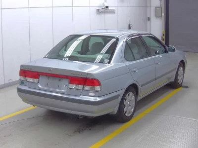 Nissan SUNNY