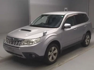 Subaru FORESTER  с аукциона в Японии