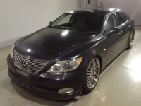 Lexus LS лот № 10005 оценка 3  с аукциона в Японии 1