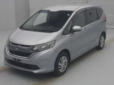 Honda FREED  с аукциона в Японии