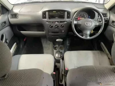 Toyota SUCCEED  с аукциона в Японии