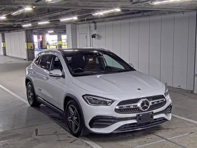 Mercedes-Benz GLA CLASS