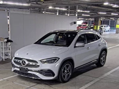 Mercedes-Benz GLA CLASS