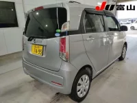 Honda N WGN лот № 3009 оценка 5  с аукциона в Японии 4