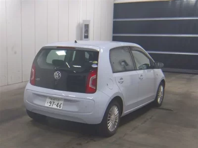 Volkswagen UP  с аукциона в Японии