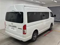 Toyota HIACE лот № 30067 оценка S  с аукциона в Японии 4
