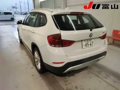 BMW X1  с аукциона в Японии