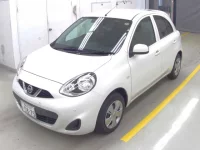 Nissan MARCH лот № 1006 оценка 5  с аукциона в Японии 1