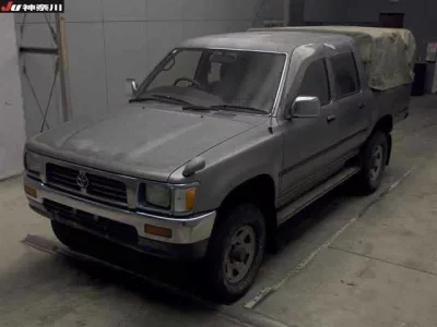 Toyota HILUX  с аукциона в Японии
