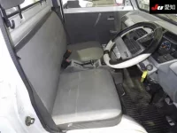 Suzuki CARRY TRUCK лот № 35260 оценка 3.5  с аукциона в Японии 4