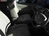 Toyota RAUM лот № 6085 оценка 3  с аукциона в Японии 6