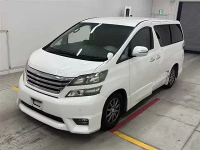 Toyota VELLFIRE  с аукциона в Японии