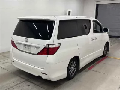 Toyota VELLFIRE  с аукциона в Японии