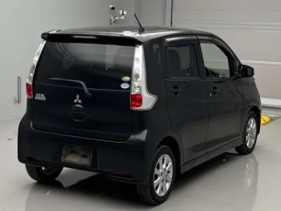 Mitsubishi EK CUSTOM