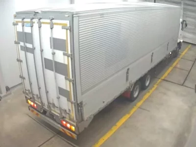 Mitsubishi FUSO TRUCK  с аукциона в Японии