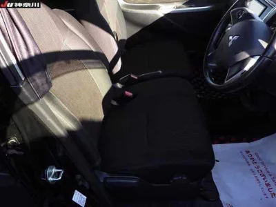 Mitsubishi EK CUSTOM