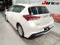 Toyota AURIS лот № 3050 оценка R  с аукциона в Японии 1