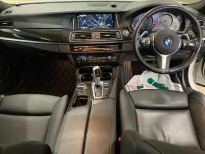 BMW 5-Series  с аукциона в Японии