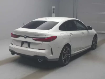 BMW 2-Series  с аукциона в Японии