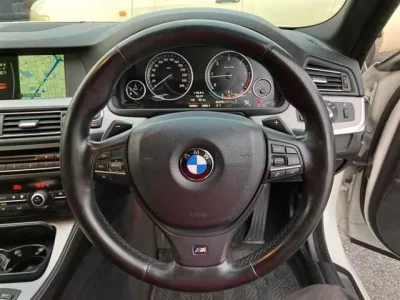 BMW 5-Series  с аукциона в Японии