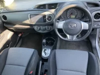 Toyota VITZ лот № 1480 оценка 3.5  с аукциона в Японии 1