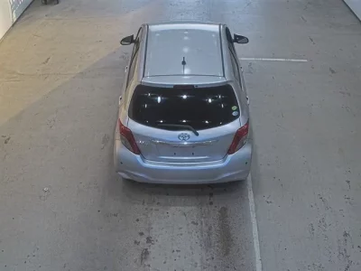 Toyota VITZ  с аукциона в Японии