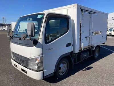 Mitsubishi CANTER  с аукциона в Японии