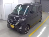 Nissan ROOX лот № 3011 оценка 3.5  с аукциона в Японии 2