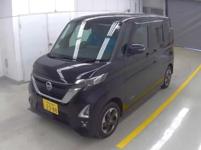 Nissan ROOX  с аукциона в Японии