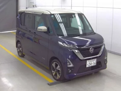 Nissan ROOX  с аукциона в Японии