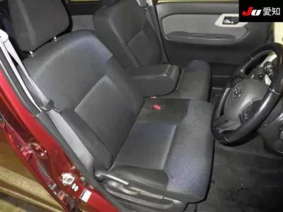 Daihatsu MOVE  с аукциона в Японии