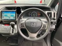 Honda STEP WAGON лот № 30197 оценка 3.5  с аукциона в Японии 2