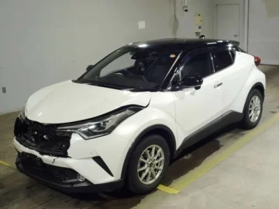 Toyota C-HR  с аукциона в Японии