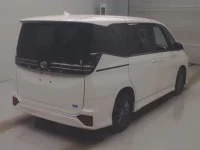 Toyota VOXY лот № 25210 оценка 4.5  с аукциона в Японии 1