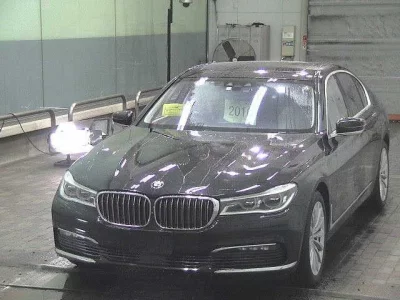 BMW 7-Series  с аукциона в Японии