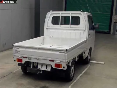 Nissan CLIPPER TRUCK