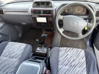Toyota LAND CRUISER PRADO лот № 1778 оценка 3.5  с аукциона в Японии 3