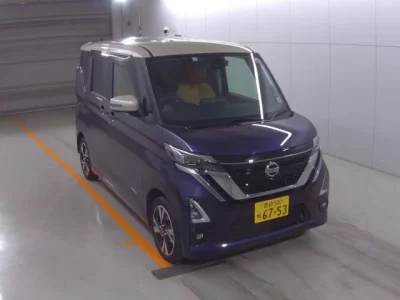 Nissan ROOX  с аукциона в Японии