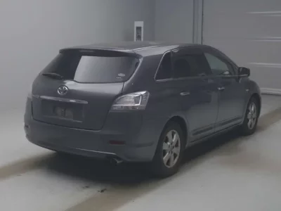 Toyota MARK X ZIO  с аукциона в Японии